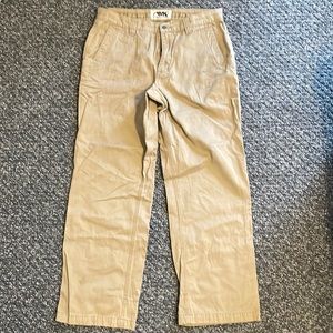 Size 35x32